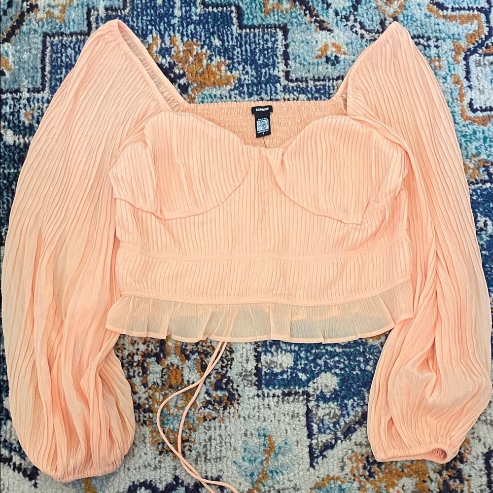 NWT Express Cropped Flowy Blouse